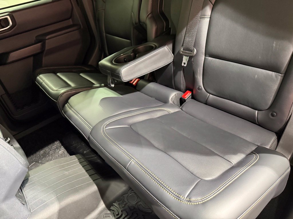 Used 2026 Ford Bronco Badlands AWD/4WD image 19