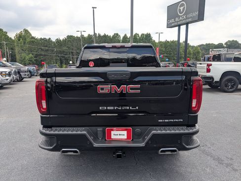 Used 2021 GMC Sierra 1500 Denali w/ Denali Ultimate Package AWD/4WD image 6