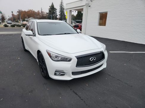 Used 2017 INFINITI Q50 Premium w/ 2.0T Premium Plus Package image 7