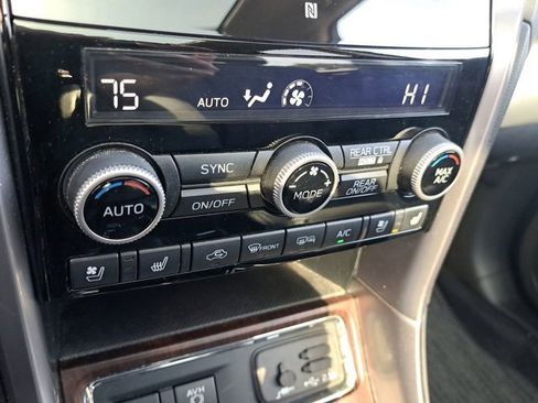 Used 2021 Subaru Ascent Touring w/ Popular Package #2A image 30