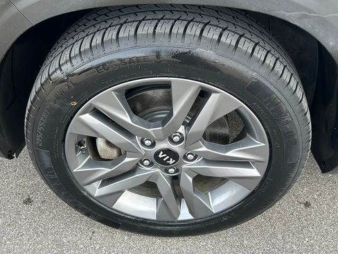 Used 2021 Kia Seltos S AWD/4WD image 8