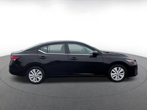 Used 2025 Nissan Sentra S FWD image 16