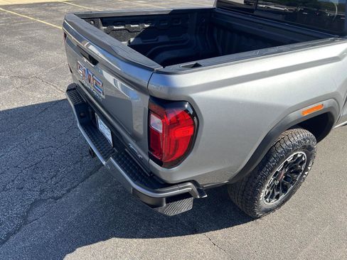 New 2026 GMC Canyon AT4 image 39