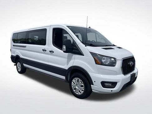 Used 2024 Ford Transit 350 XLT RWD image 10