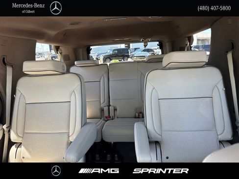 Used 2026 GMC Yukon Denali AWD/4WD image 17