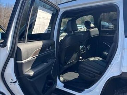 New 2026 Jeep Grand Cherokee L Limited image 45