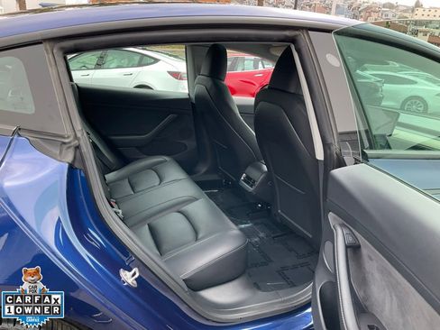 Used 2023 Tesla Model 3 Standard Range image 49
