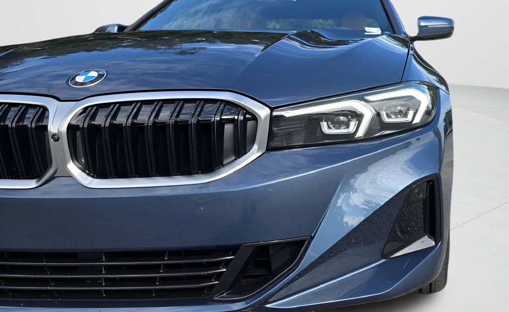 New 2026 BMW 330i Sedan w/ Premium Package RWD image 9