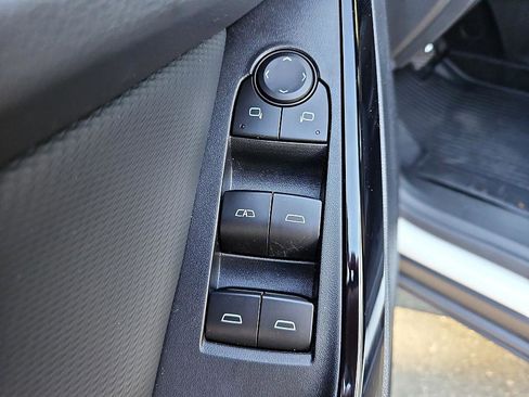 New 2026 Chevrolet Equinox LT image 14