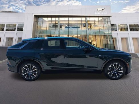 Certified 2024 Cadillac Lyriq Sport AWD/4WD image 4
