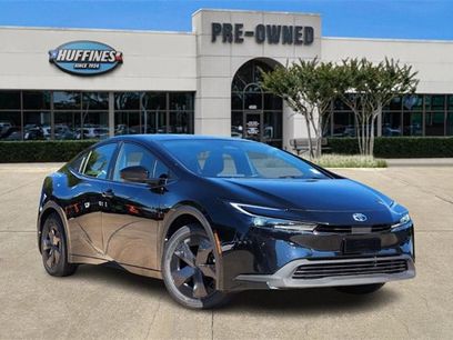 Used 2023 Toyota Prius LE