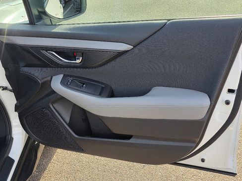 Used 2025 Subaru Outback Premium w/ Popular Package #1A image 20