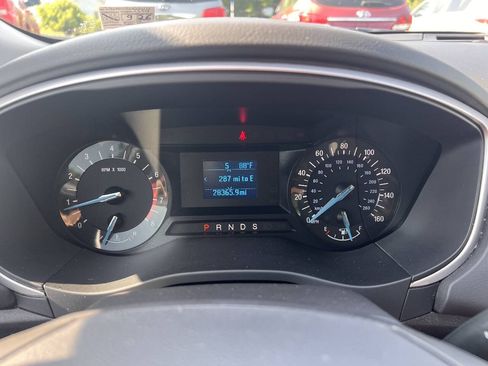 Used 2016 Ford Fusion S FWD image 12