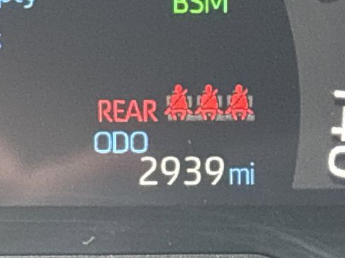 Certified 2025 Toyota RAV4 XLE w/ Convenience Package image 22