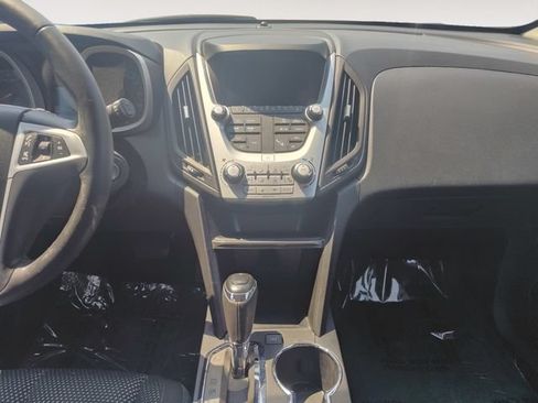Used 2017 Chevrolet Equinox LT w/ Convenience Package FWD image 11