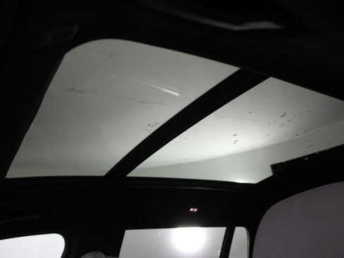 New 2026 BMW X7 xDrive40i w/ Premium Package image 13