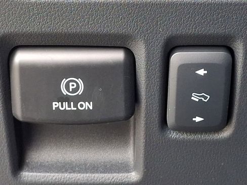 Used 2023 Ford F150 Raptor AWD/4WD image 24