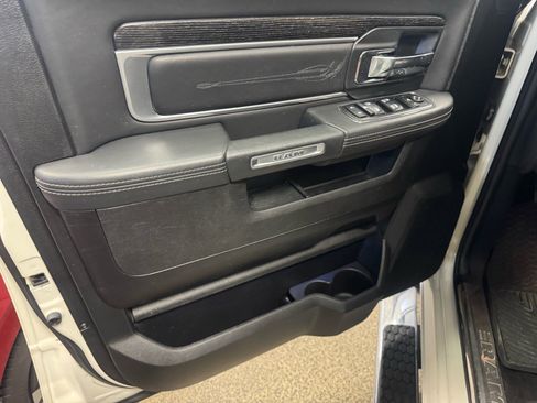 Used 2017 RAM 1500 Limited image 13