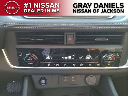 New 2026 Nissan Rogue SV image 18