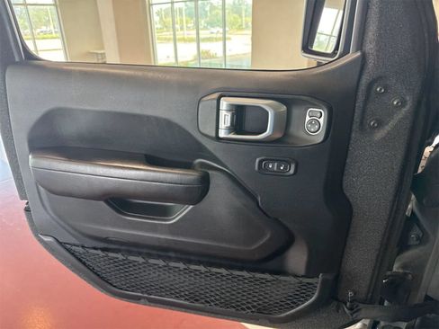 Used 2020 Jeep Wrangler Unlimited Sport S AWD/4WD image 11