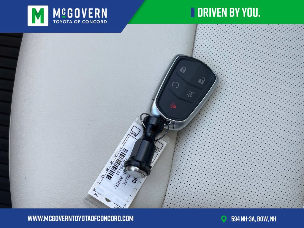 Used 2025 Cadillac XT6 Premium Luxury AWD/4WD image 42