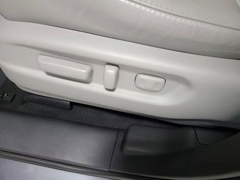 Used 2022 Honda Pilot Touring image 21