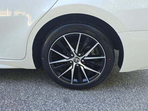 Certified 2024 Toyota Camry SE FWD image 32
