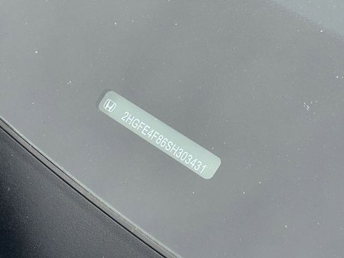 Used 2025 Honda Civic Sport image 30