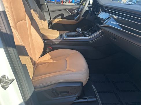 Used 2025 Audi Q7 3.0T Premium Plus AWD/4WD image 30