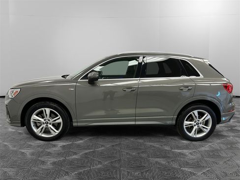 Used 2021 Audi Q3 2.0T Premium Plus w/ Premium Plus Package image 2