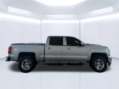 Used 2018 Chevrolet Silverado 1500 LT w/ All Star Edition RWD image 4