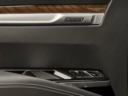 Certified 2026 Cadillac Escalade Platinum Sport image 25