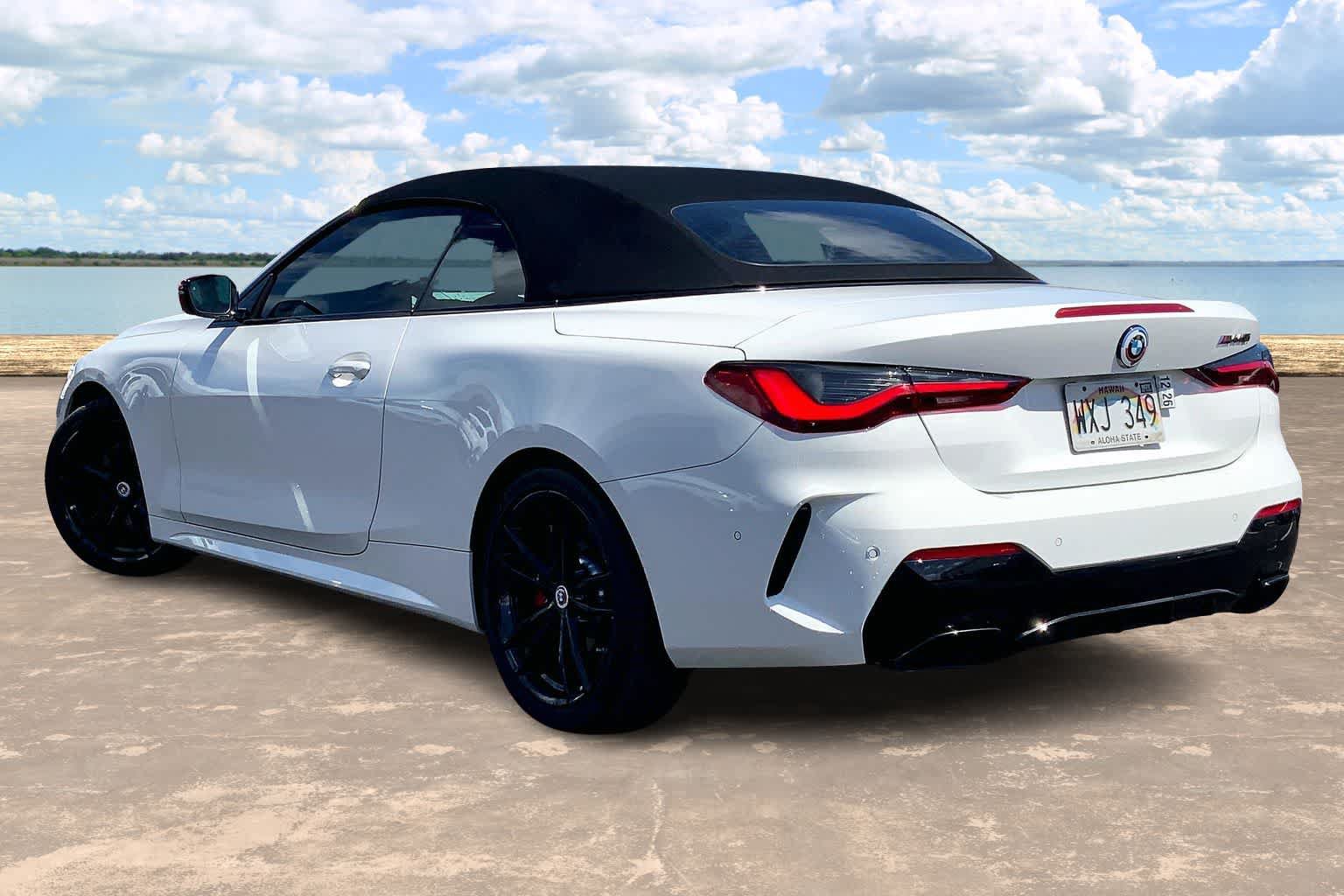 Used 2023 BMW M440i Convertible w/ Premium Package RWD image 4