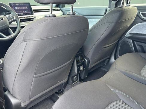 Certified 2024 Jeep Compass Sport image 21