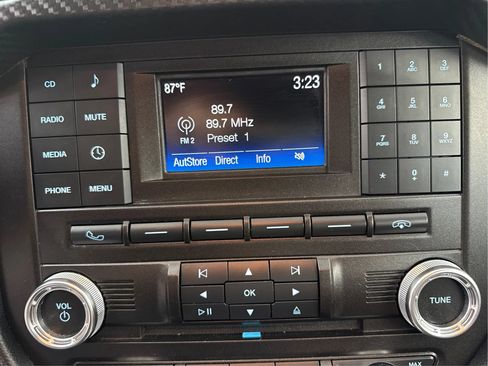 Used 2018 Ford Mustang Coupe RWD image 32