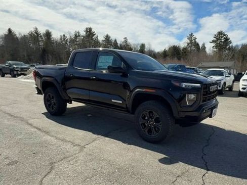 New 2025 GMC Canyon Elevation w/ Convenience Package image 2