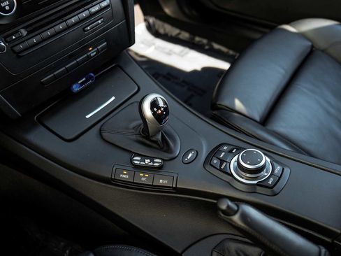 Used 2011 BMW M3 Coupe image 22