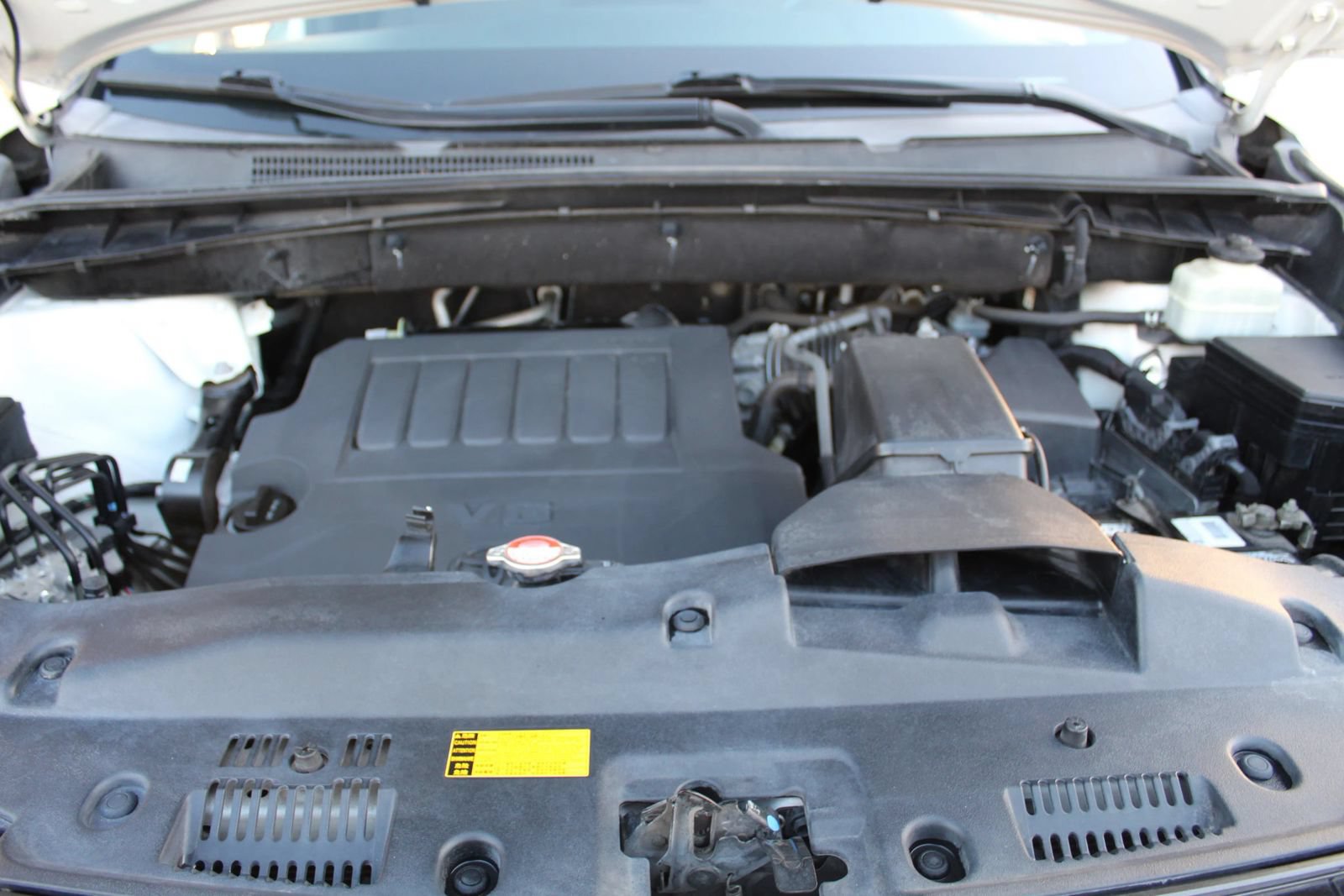 Used 2016 Toyota Highlander LE FWD image 32