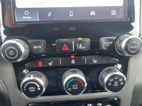 Used 2025 RAM 1500 Big Horn image 27