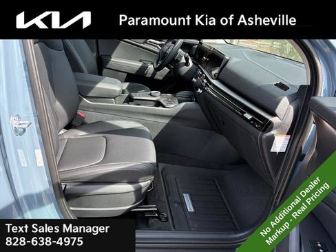 New 2026 Kia Sportage EX AWD/4WD image 20