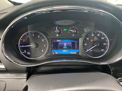Used 2021 Buick Encore Preferred AWD/4WD image 9
