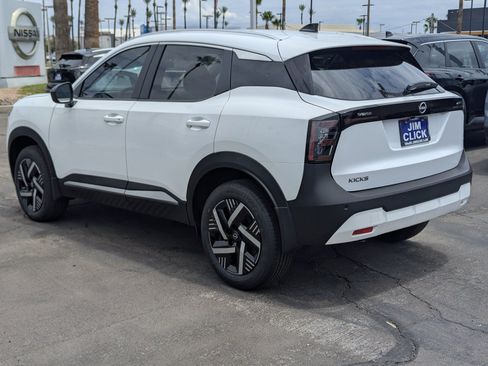 New 2026 Nissan Kicks SV FWD image 4