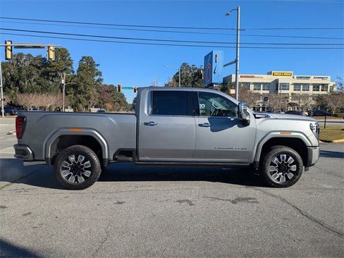 New 2026 GMC Sierra 2500 Denali w/ Denali Reserve Package image 3