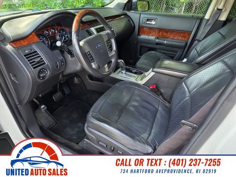 Used 2012 Ford Flex Limited w/ Equipment Group Order Code FWD image 9