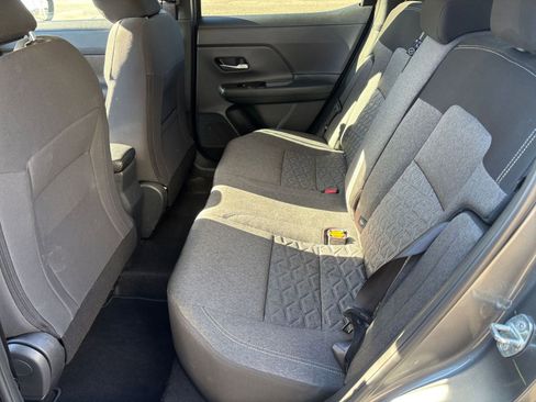 Used 2025 Nissan Kicks SV image 22