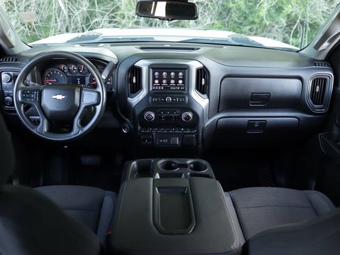 Used 2025 Chevrolet Silverado 2500 Custom w/ Custom Value Package AWD/4WD image 21