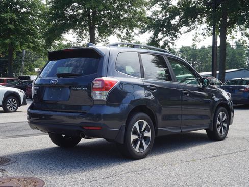 Used 2018 Subaru Forester 2.5i Limited AWD/4WD image 5