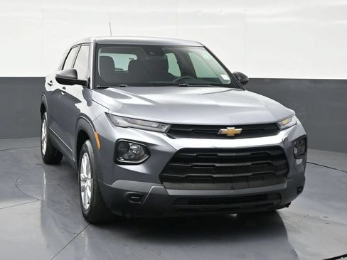 Used 2022 Chevrolet TrailBlazer LS FWD image 7