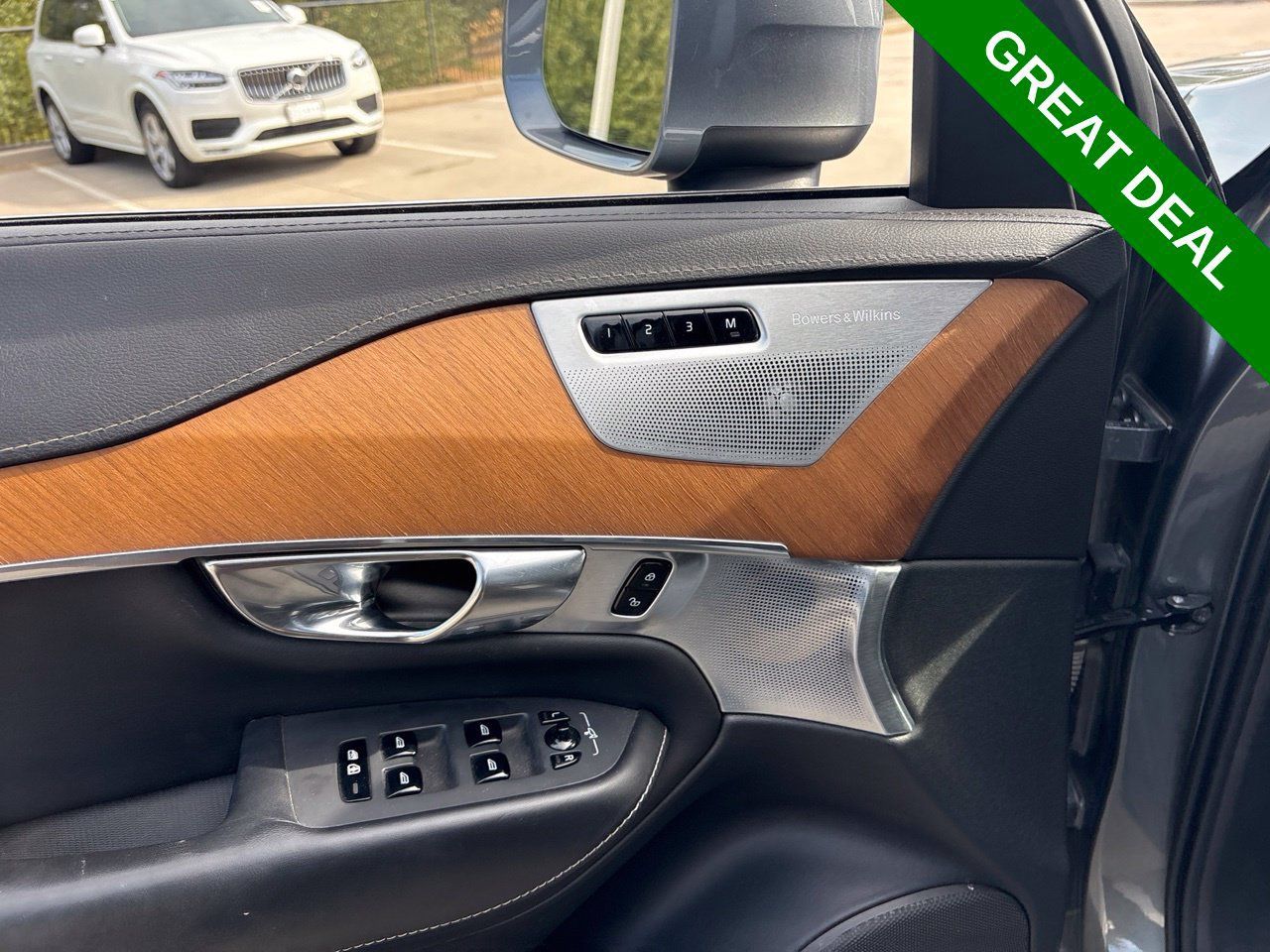 Used 2020 Volvo XC90 T6 Inscription w/ Protection Package Premier AWD/4WD image 16