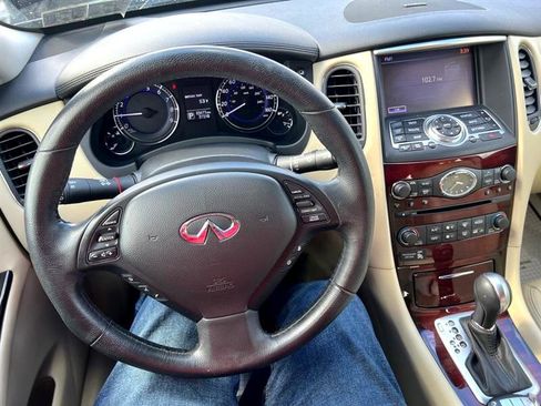 Used 2016 INFINITI QX50 AWD w/ Technology Package image 20